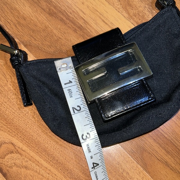 Authentic Fendi Mamma Baguette Shoulder Bag Leather Black Mini Croissant - Picture 6 of 16